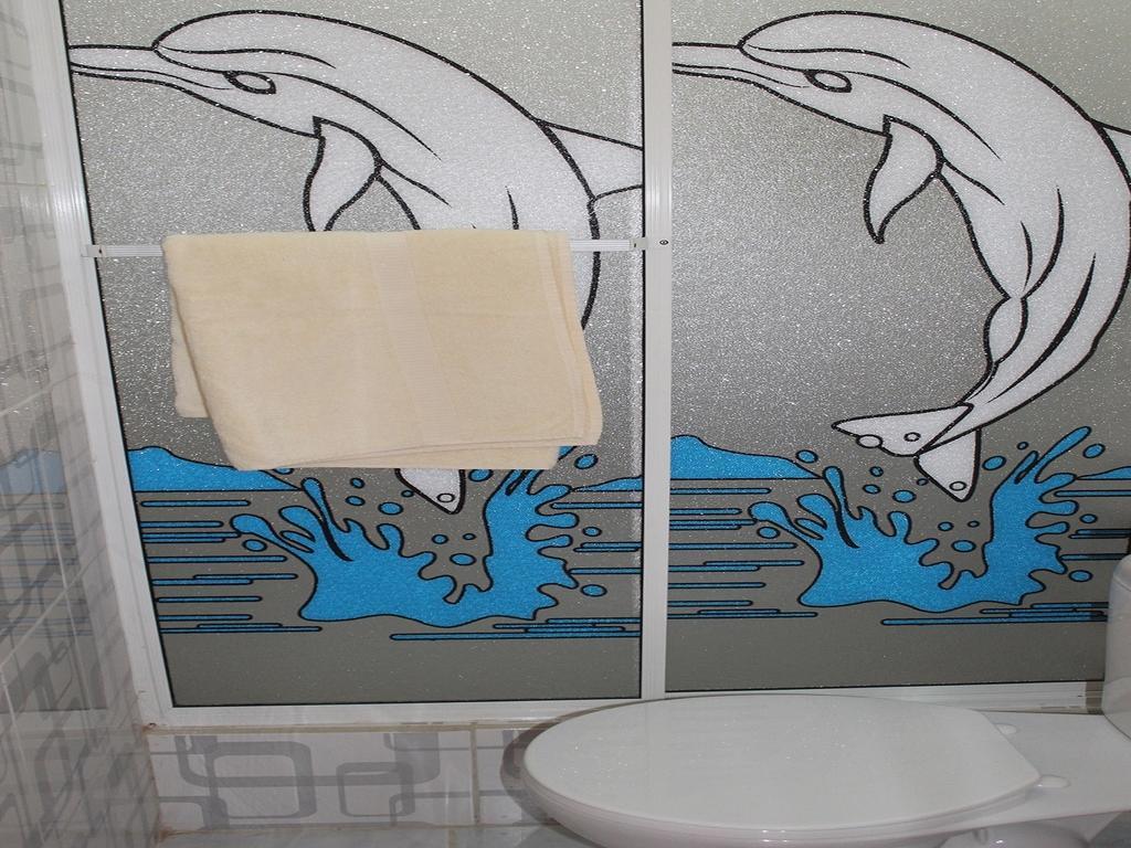 Dolphin House Hotel Пуерто Бакерисо Морено Екстериор снимка